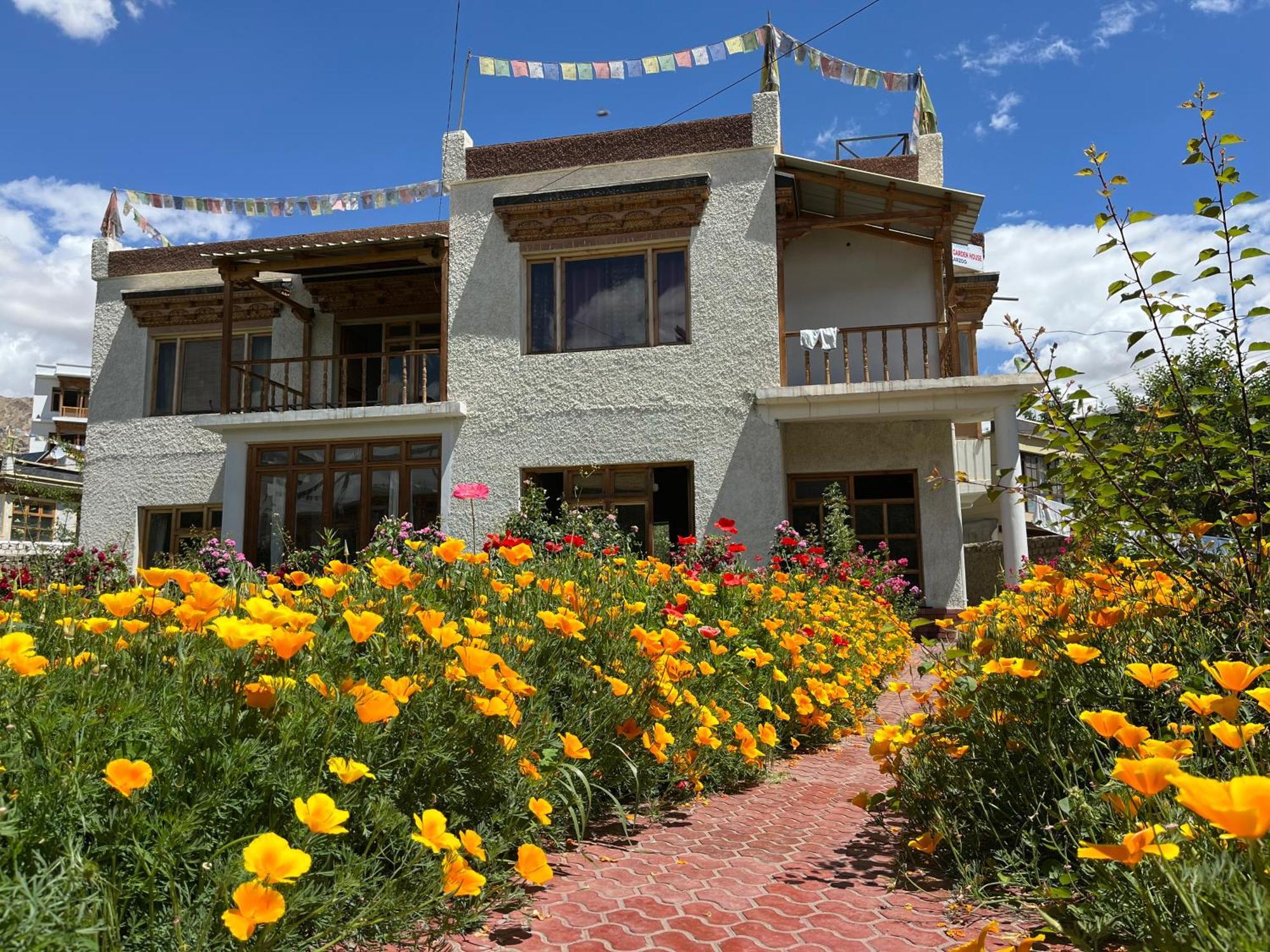 מלון לה Chakzot Garden House מראה חיצוני תמונה